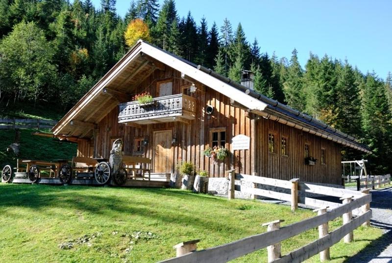 Appartment Scheiber Leogang Buitenkant foto